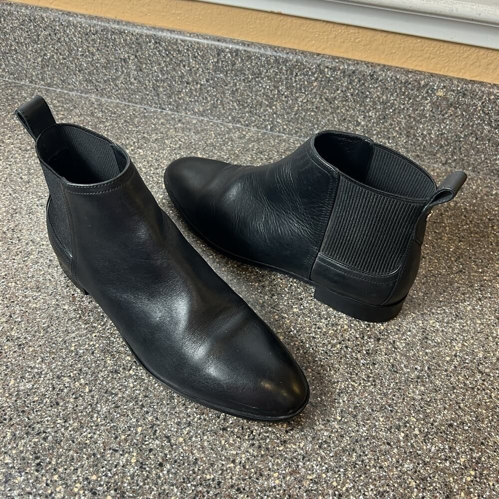 Mossimo Dutti Black Leather Ankle Bootie Pull On Women's Size EU 39 US 8.5 Spain
